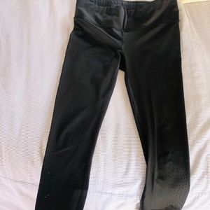 Athleta black dot detail leggings